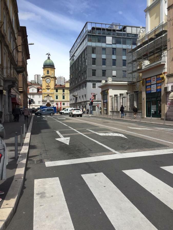 Apartman Licia Rijeka Exterior foto